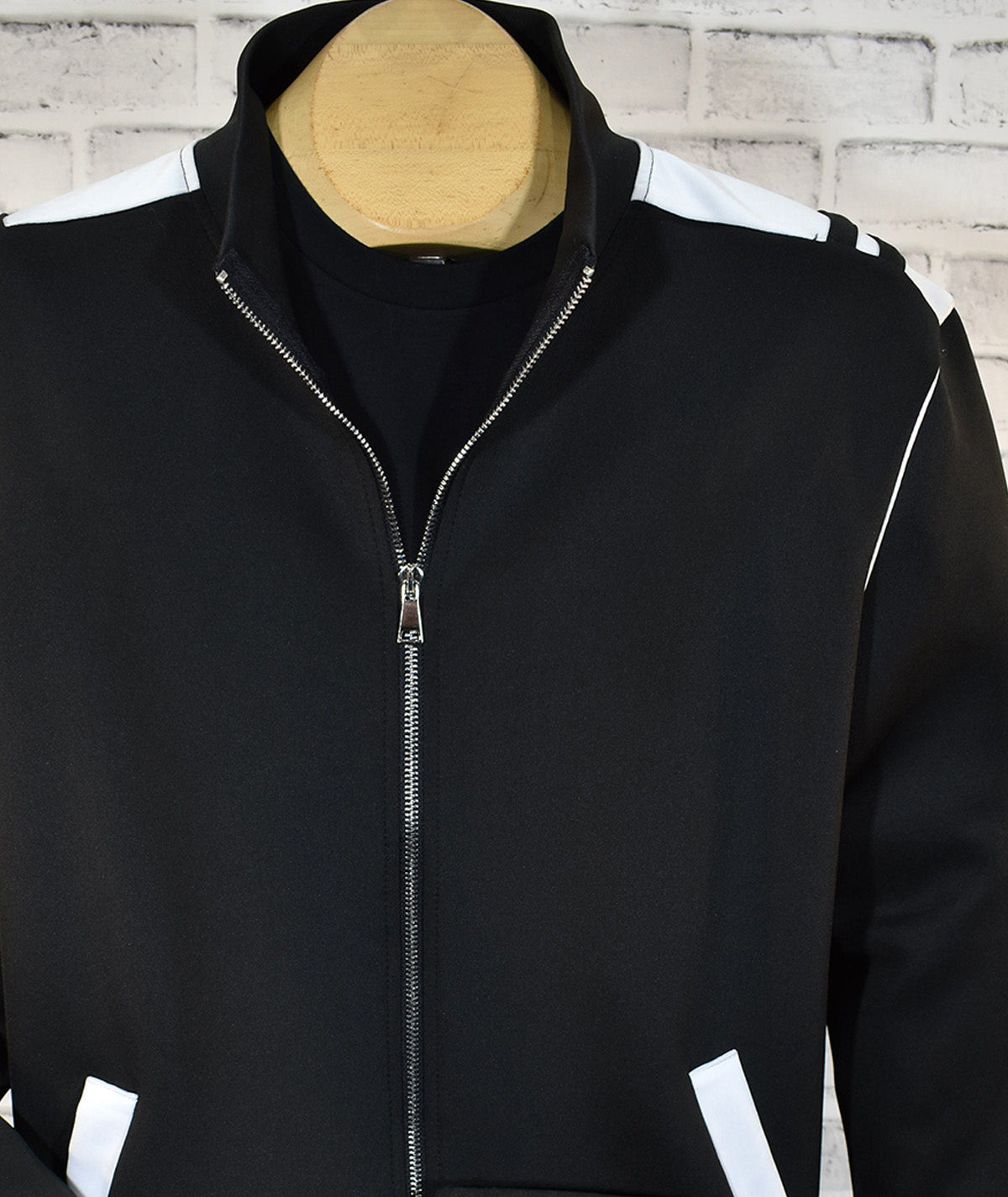 Italian Garda Leisure Set jacket with white trim, full zip, and side slash pockets, made from comfortable poly microfiber fabric.
