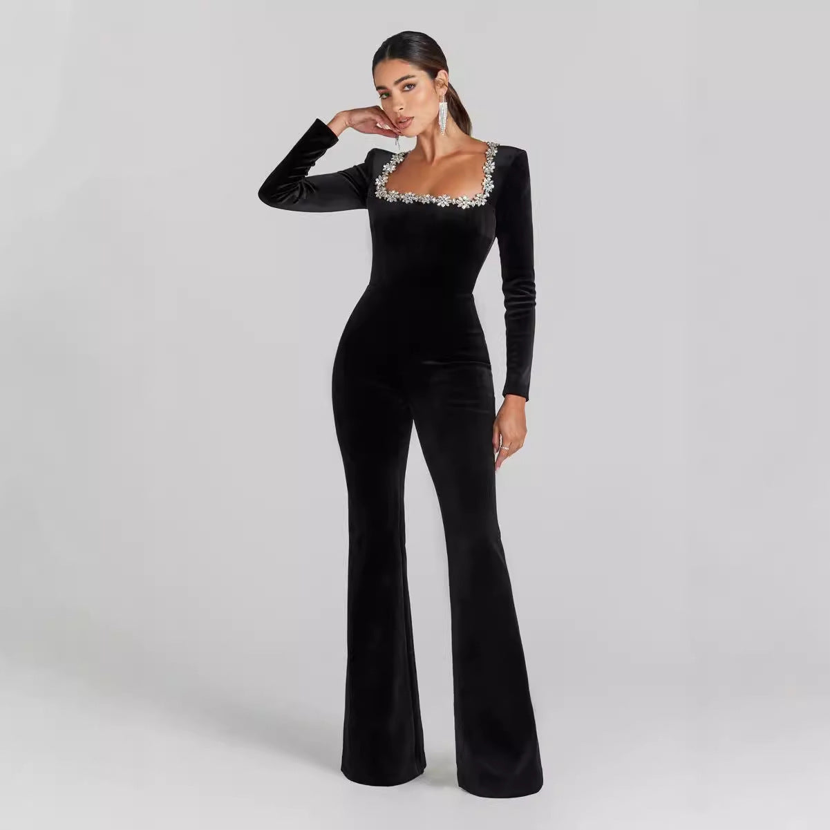Women’s Diamond-Encrusted Square-Collar Flared Jumpsuit with sparkling embellishments and flared legs