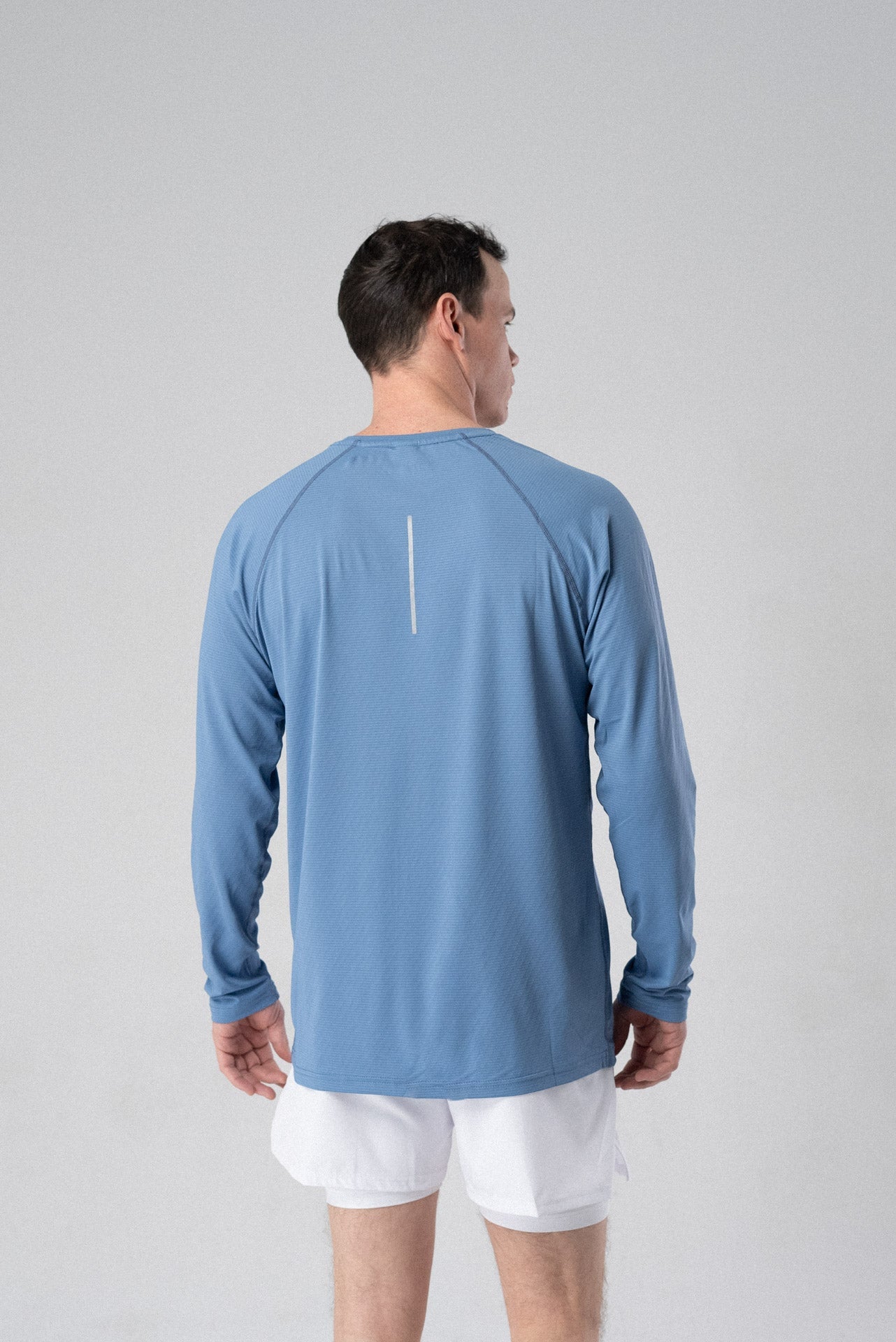 ALIVE Unleashed Long Sleeve – Athletic Performance Top