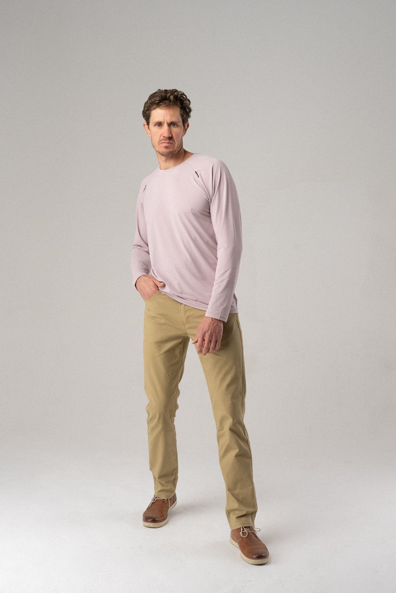 ALIVE Unleashed Long Sleeve – Athletic Performance Top