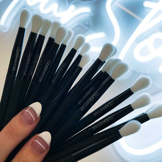 Magnetic Lash Cleansing Brush - 20 Pack with soft bristles for eyelash extensions and natural lashes, set against a stylish background.