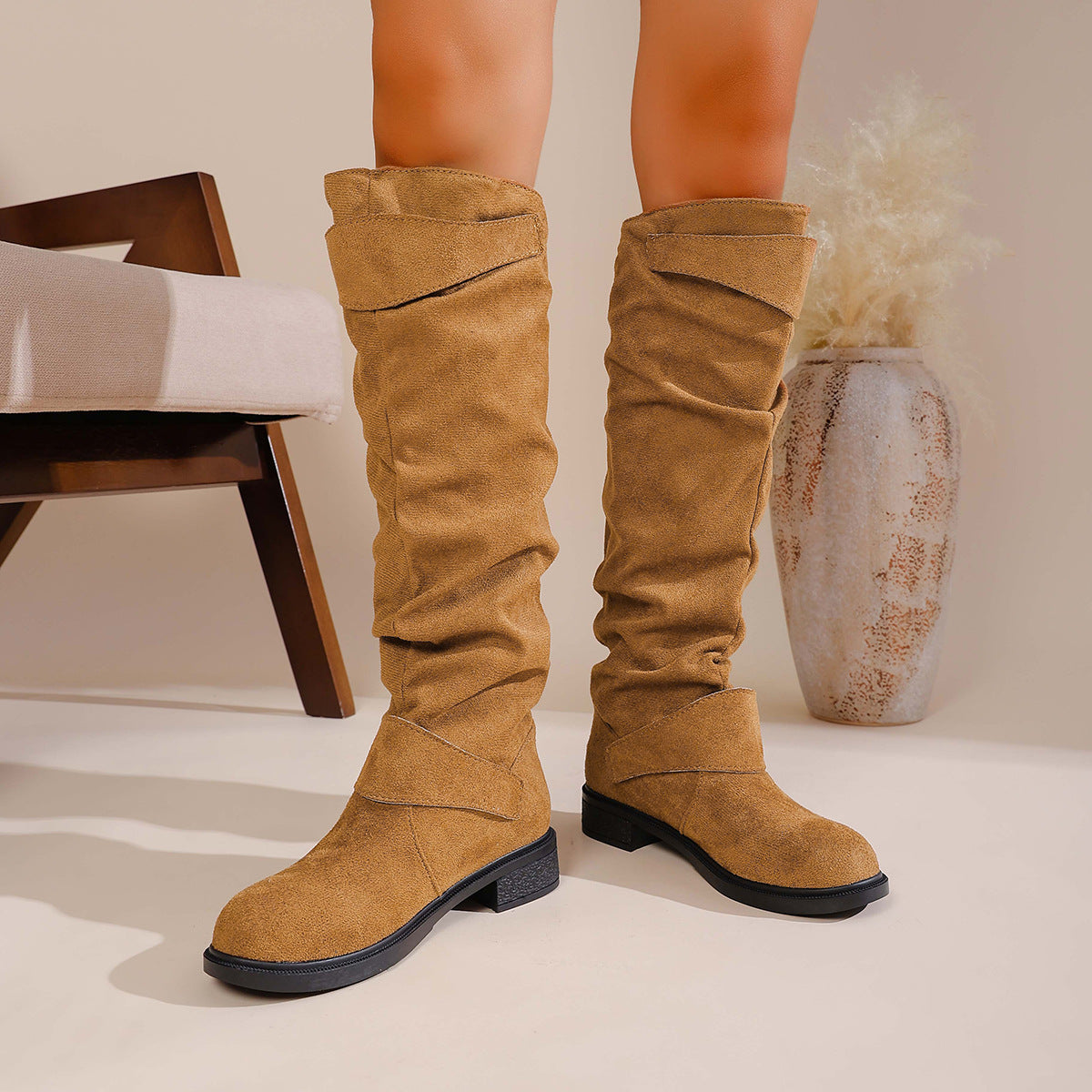 Pleated Flat-Bottom Western Cowboy Boots with Belt Buckle in wool, featuring a pleated shaft and decorative belt buckle detail for women