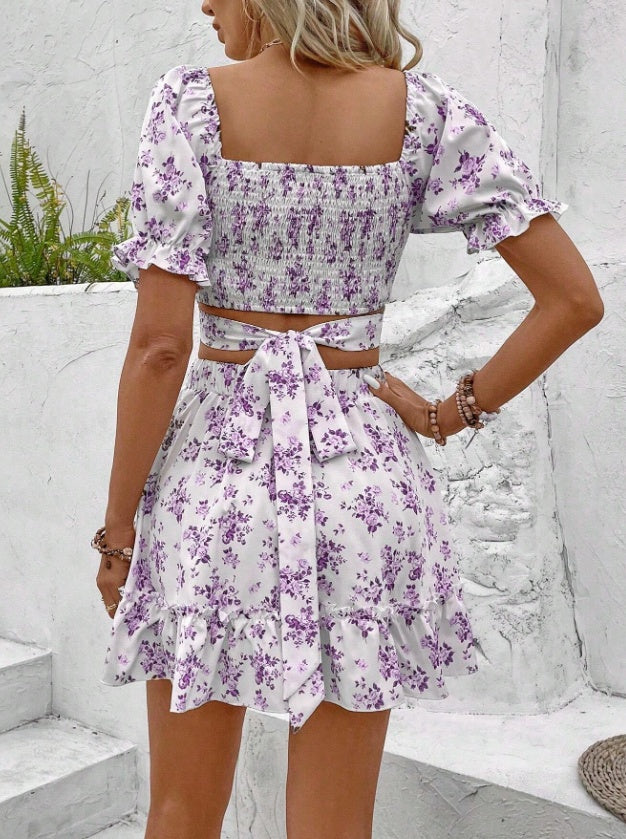 Ditsy Floral Two-Piece Set – Crop Top & Mini Skirt Summer Outfit