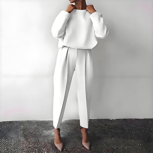 Women's Solid Color 2-Piece Set – Long Sleeve Top & Pleated Pants Loungewear in white, featuring a round-neck top and wide-leg pants.