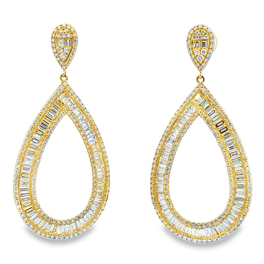 8.65ct Diamond Dangle Earrings 18KT Yellow Gold