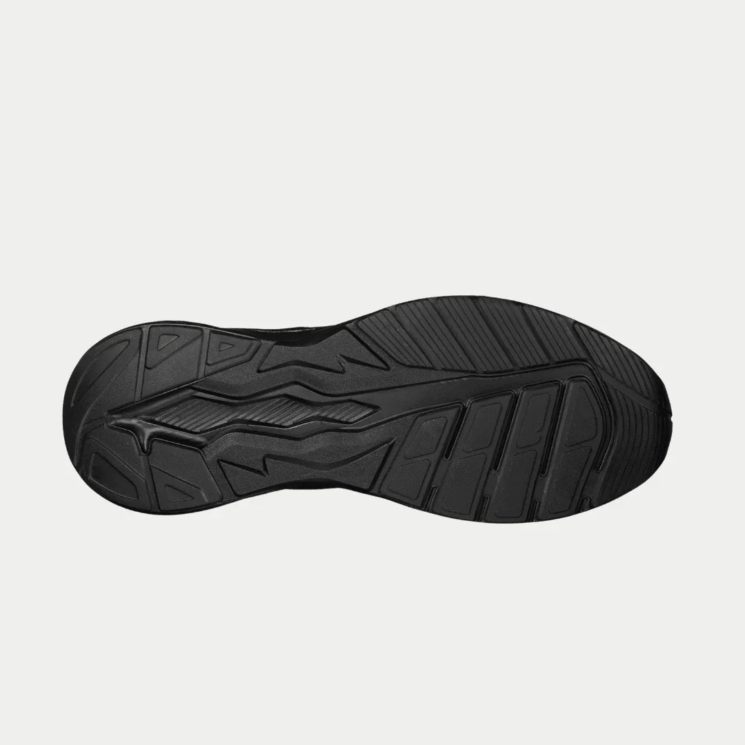 Sole view of LA Gear Men's Highland Lowtop | Black athletic shoe for superior comfort and grip.