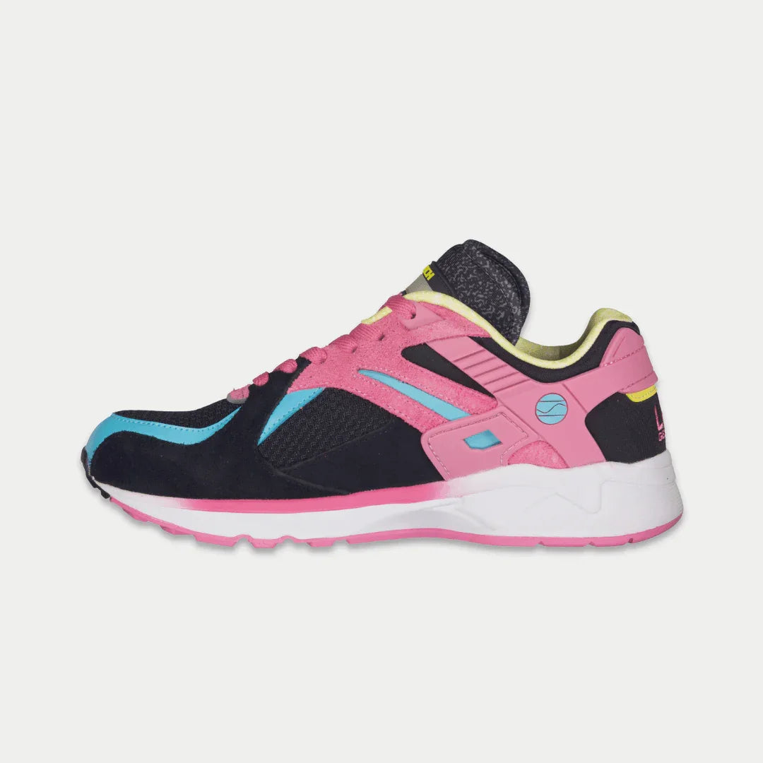 LA Gear Women's Catapult Light-Up Lowtop | Black x Pink sneaker side view