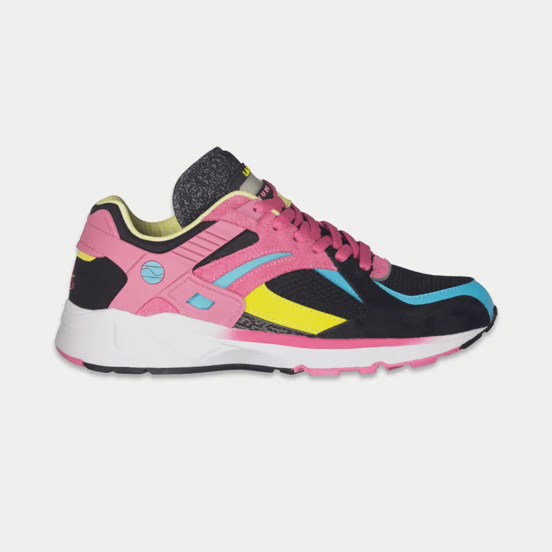LA Gear Women's Catapult Light-Up Lowtop | Black x Pink sneaker showcasing 90s-inspired design with leather and light-up detail