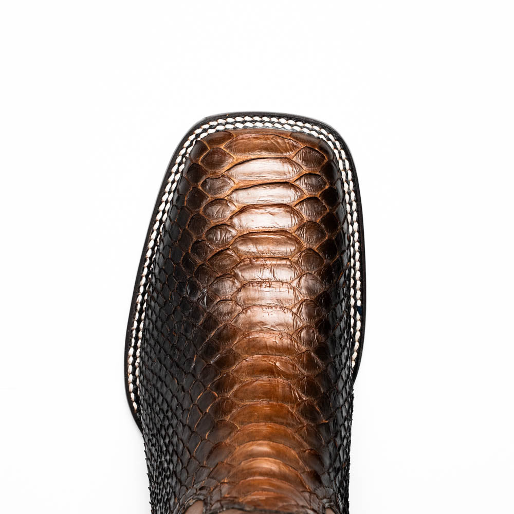 Missouri Lisboa cowboy boot with genuine Python skin and square toe, showcasing premium Western style craftsmanship.