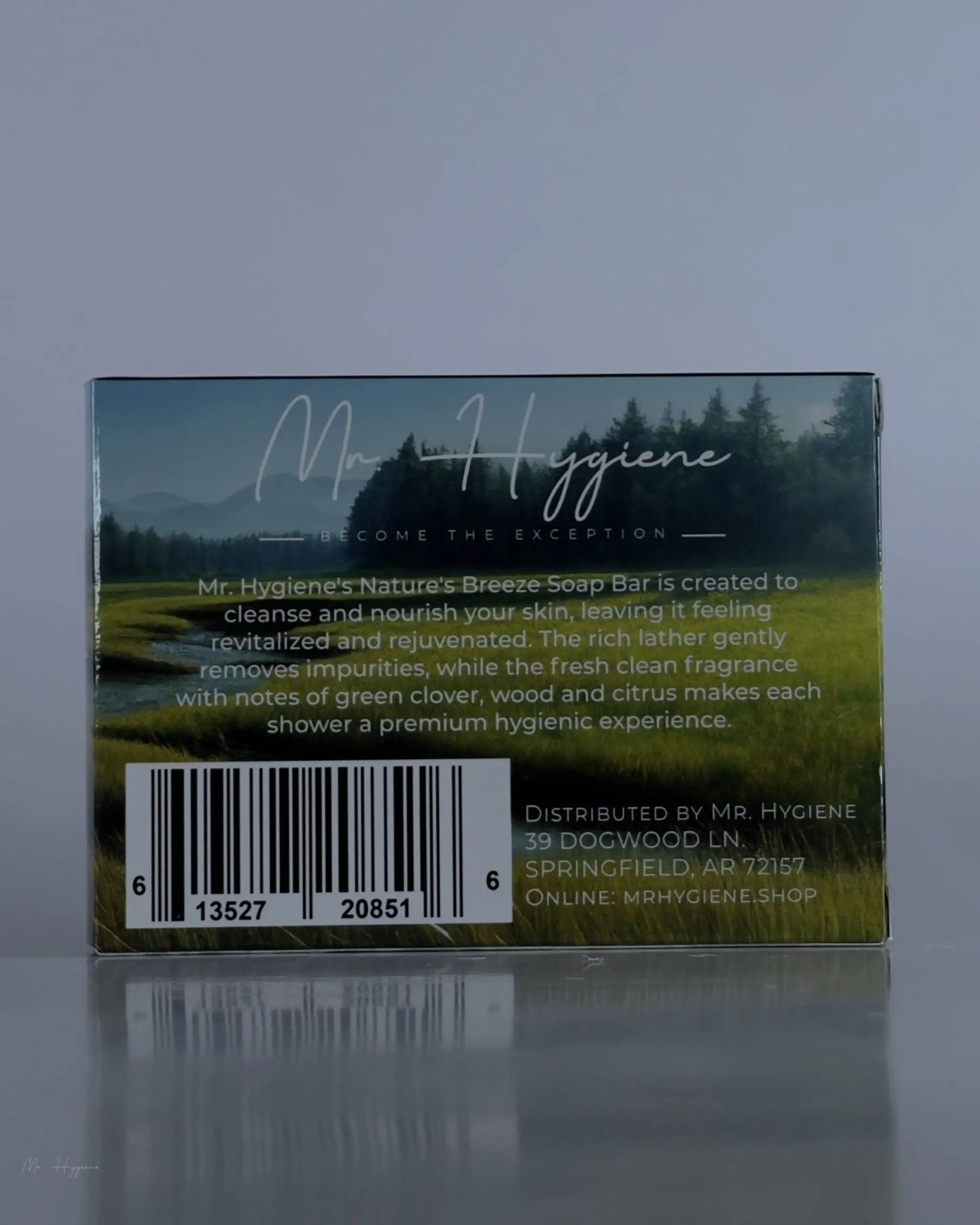 Back packaging of Nature’s Breeze Bar Soap with product details and ingredients, designed for nourishing men’s skincare routine.