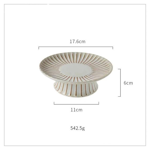Retro Ceramic Cake Stand with solid pattern, rounded shape, dimensions 17.6cm x 11cm x 6cm, weighing 542.5g