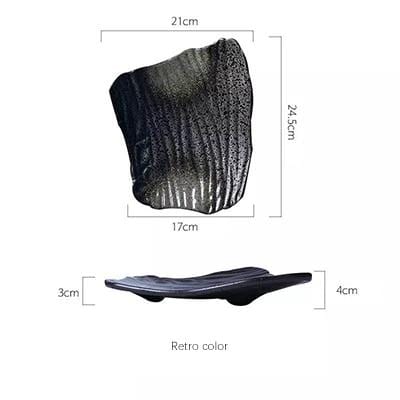 Suizei Plate, black ceramic leaf-shaped plate with a Japanese style, measuring 21cm x 24.5cm, spray glaze method