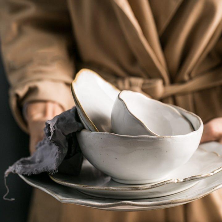 Nanna Bowls And Dishes from the Thetis Tableware Set, featuring elegant design and superior craftsmanship for memorable cooking.