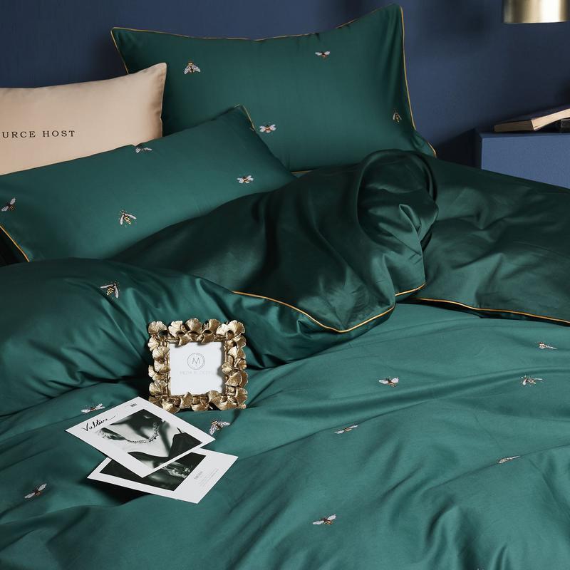 D'Artagnan Duvet Cover Set (Egyptian Cotton) in green, adding luxury and elegance to bedroom décor