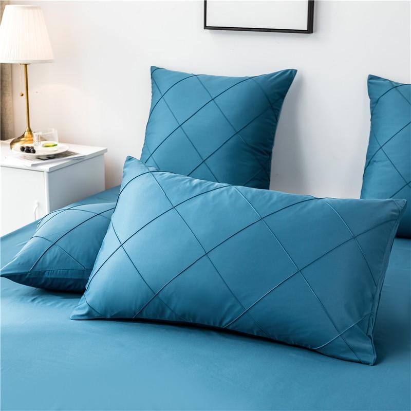 Charlotte Ultra Soft Microfiber Duvet Cover Set in blue with pillowcases, perfect for all-season comfort and style.