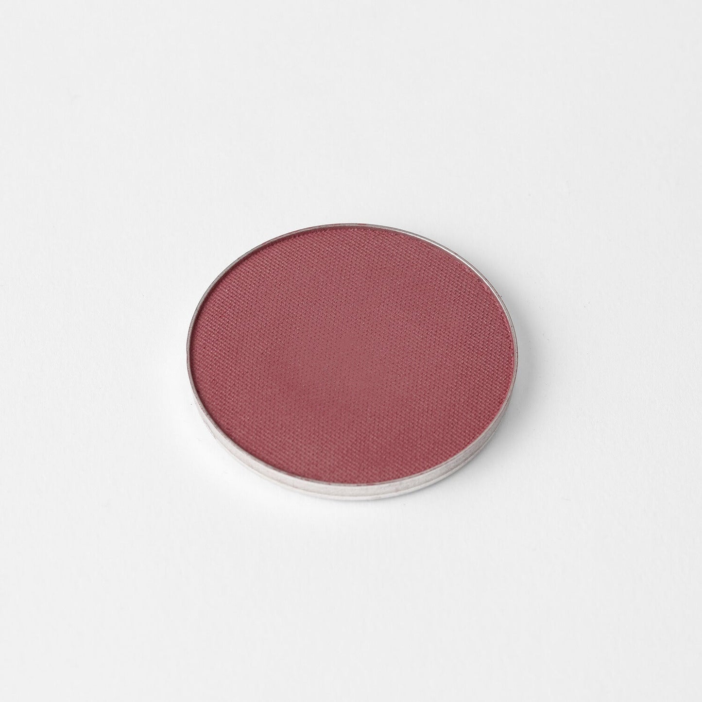 Blush - Vegan blush in a variety of shades, blendable and buildable for any skin tone, compatible with magnetic palettes.