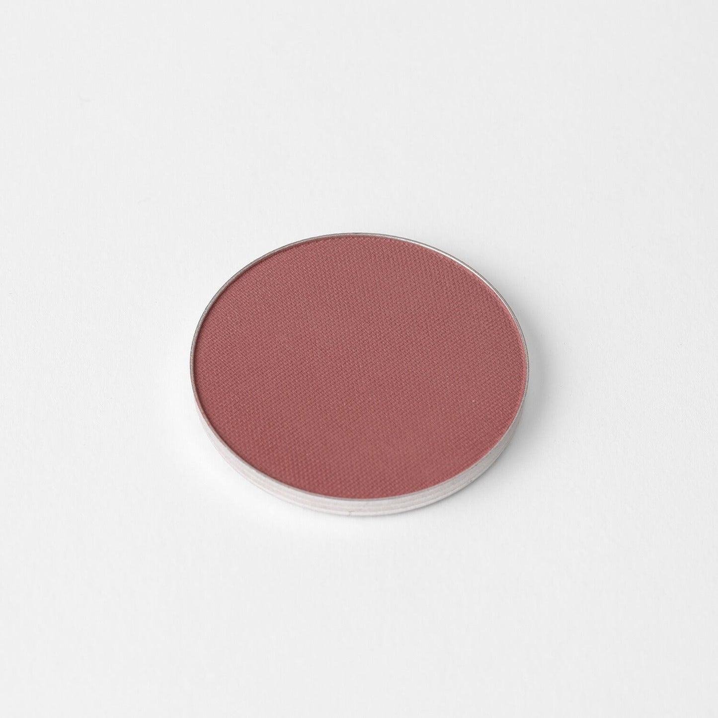 Blush vegan makeup pan for customizable palettes, perfect for all skin tones. Blendable, buildable formula in a range of shades.