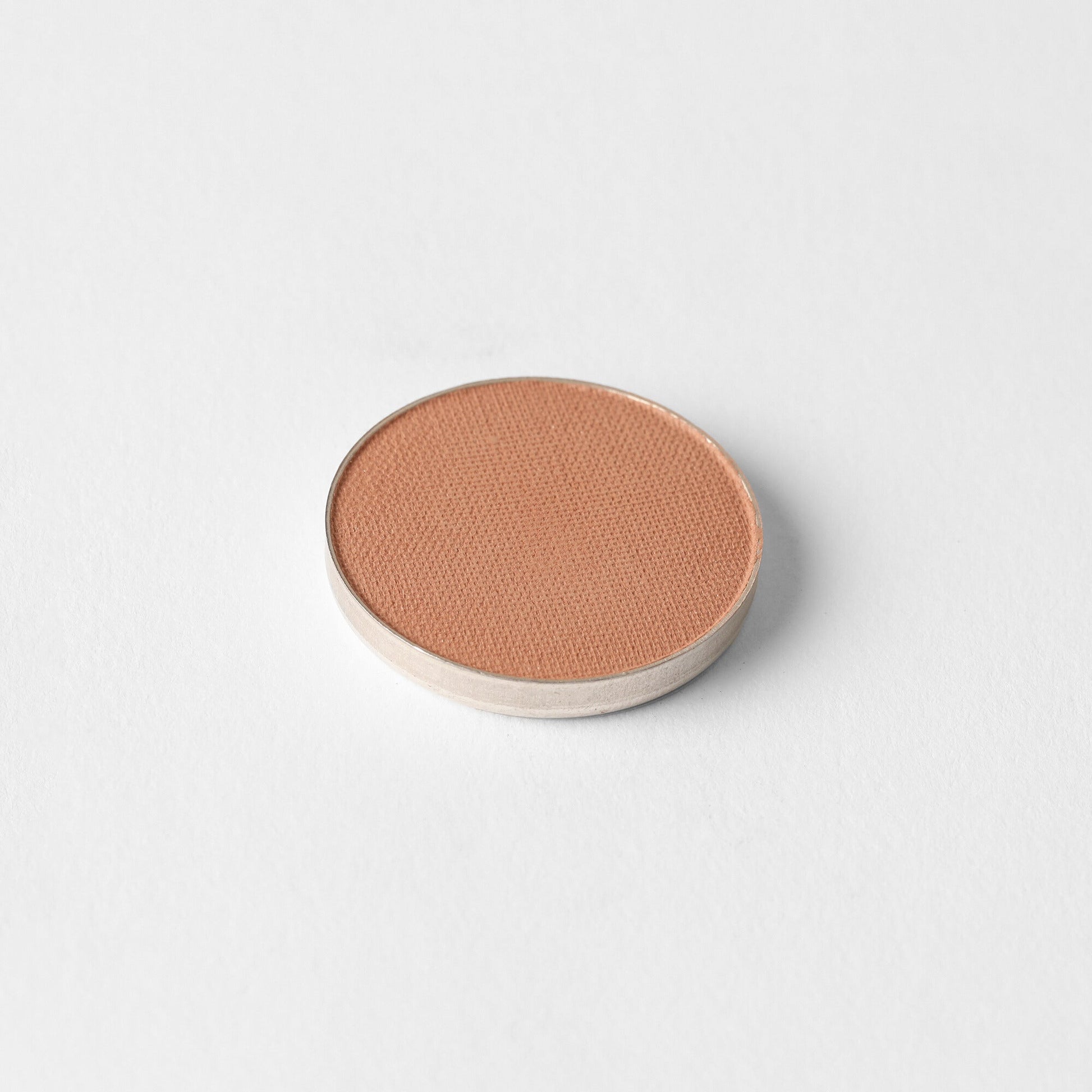 Matte Pressed Eyeshadow single pan, vegan, blendable pigments, suitable for natural and defined looks, fits magnetic palettes.