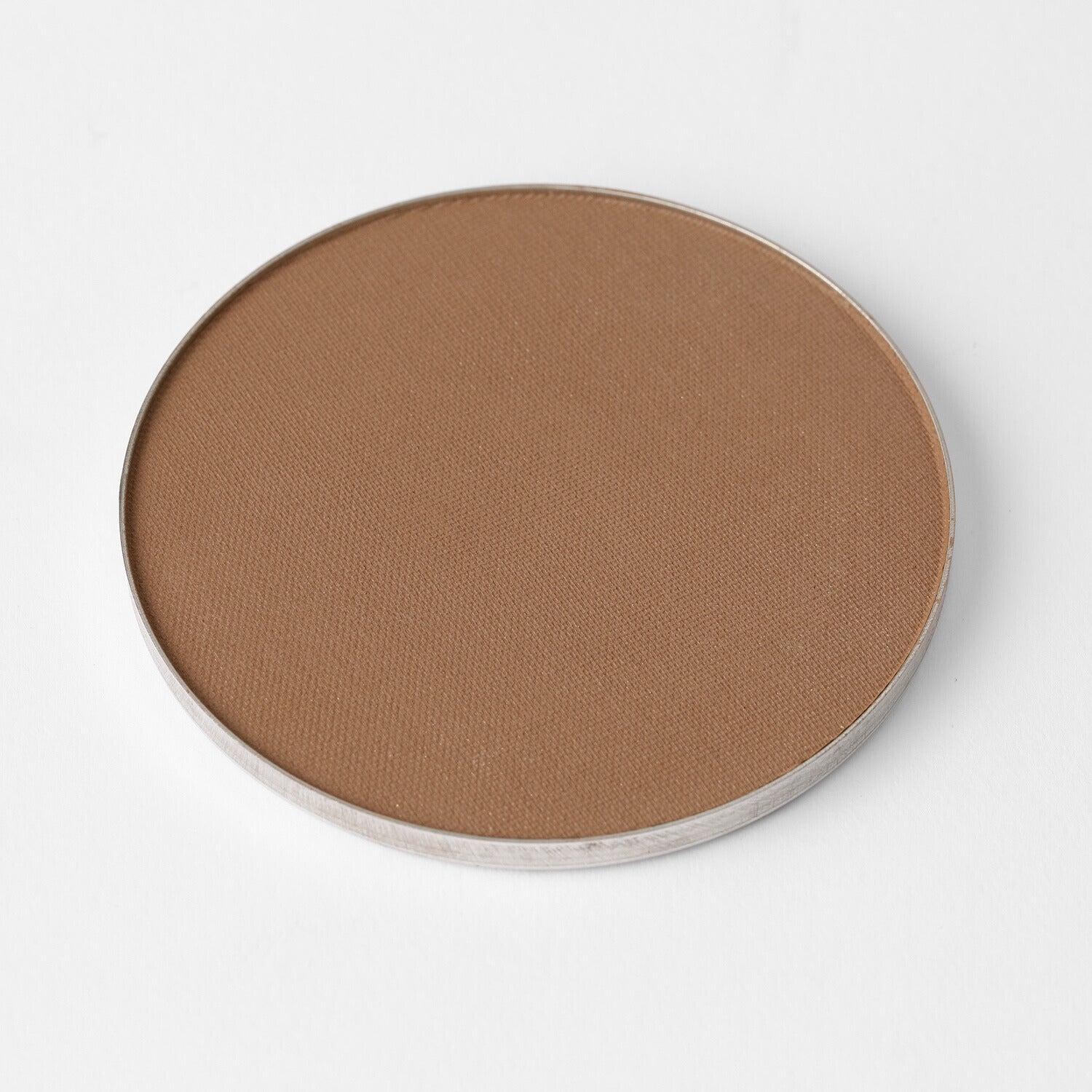 Face Powder - Vegan pressed powder for long-lasting coverage, compatible with magnetic palettes.