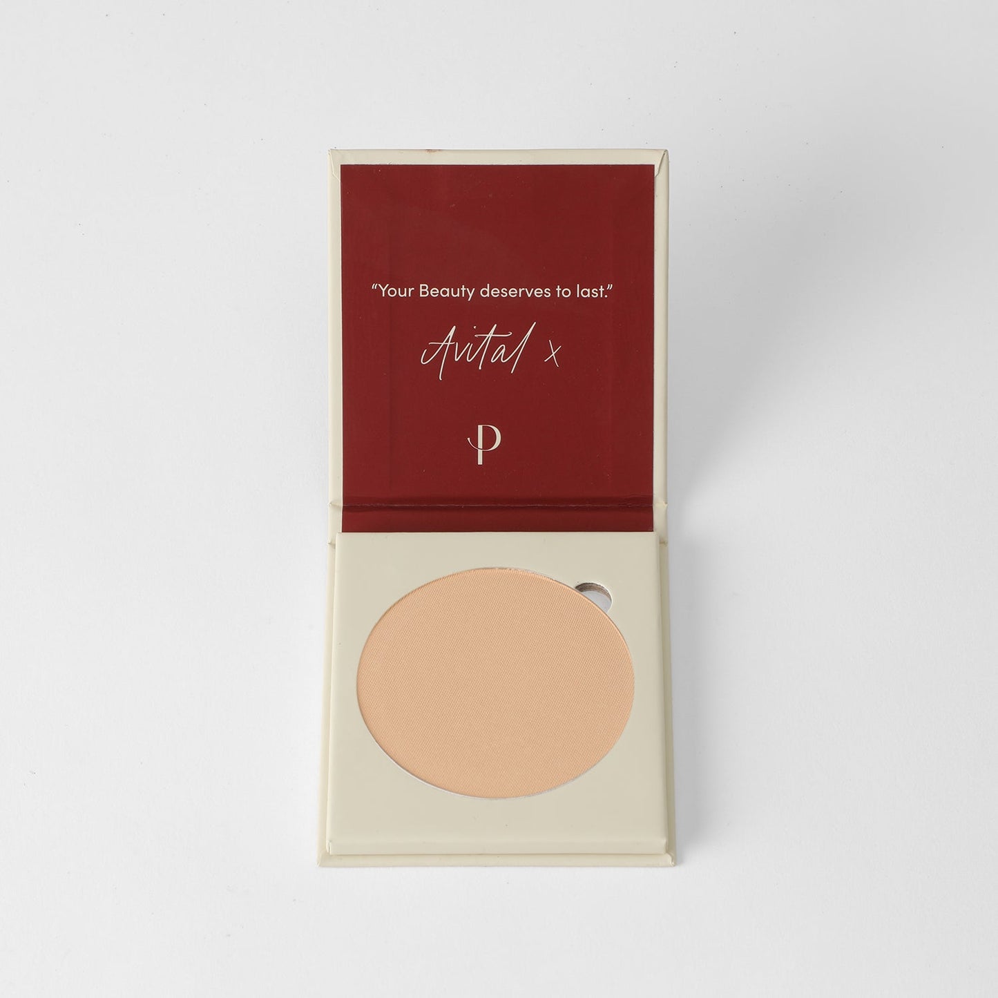Face Powder vegan pressed compact with magnetic palette compatibility, offering long-lasting, flawless coverage.