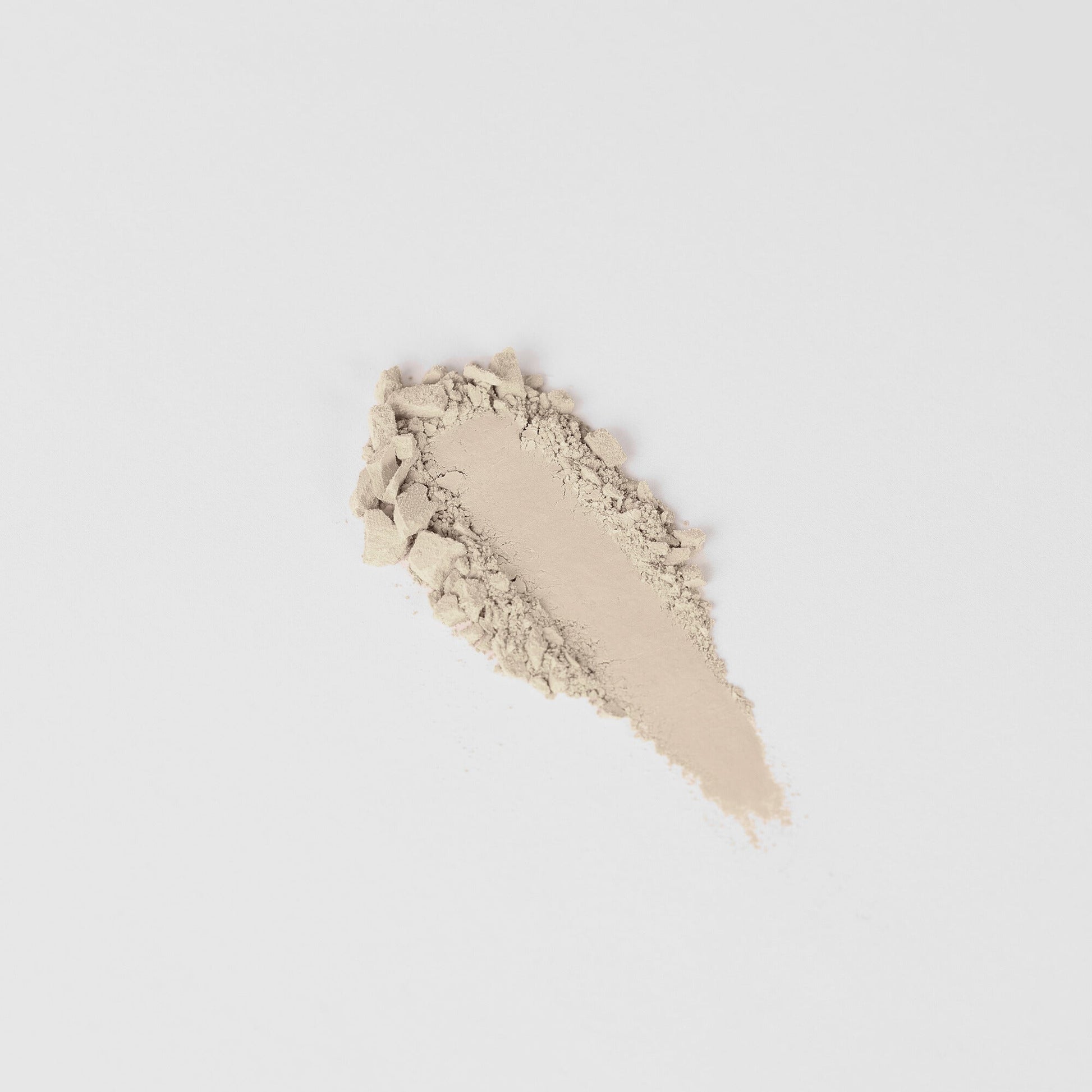 Highlighter in matte finish, lightweight vegan powder for a soft glow, perfect for customizable palettes.