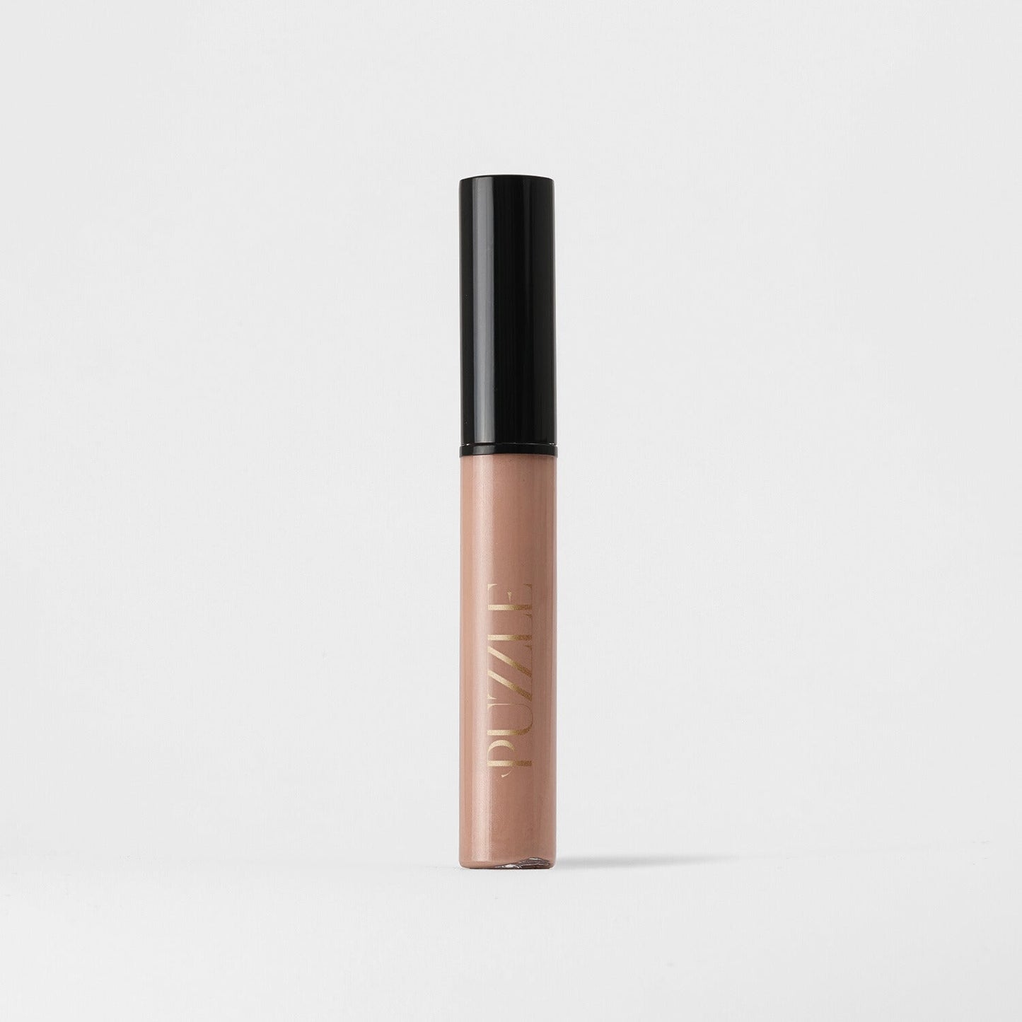 Lip Gloss Wand for a soft-touch, high-shine finish, vegan and nourishing for smooth lips, ideal alone or over lipstick.