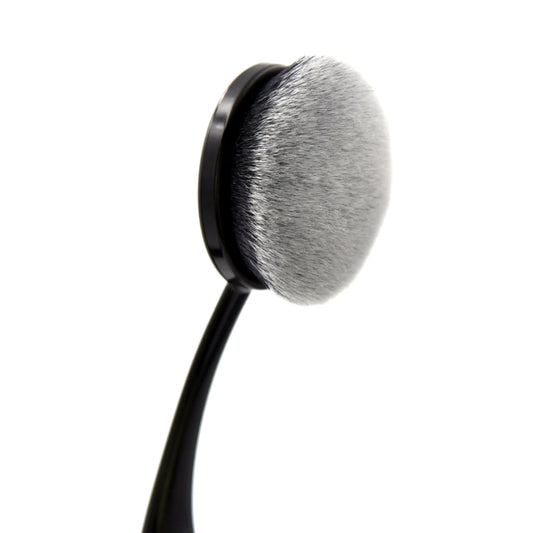 Contour Buffer - GT02 brush, 100% synthetic and vegan, perfect for applying foundation or buffing cream and powder into face contours.