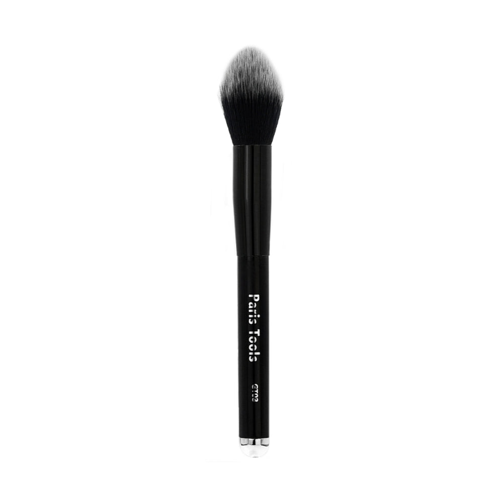Pointed Powder Brush - GT03, 100% synthetic and vegan, perfect for applying powder to the face and under-eye.